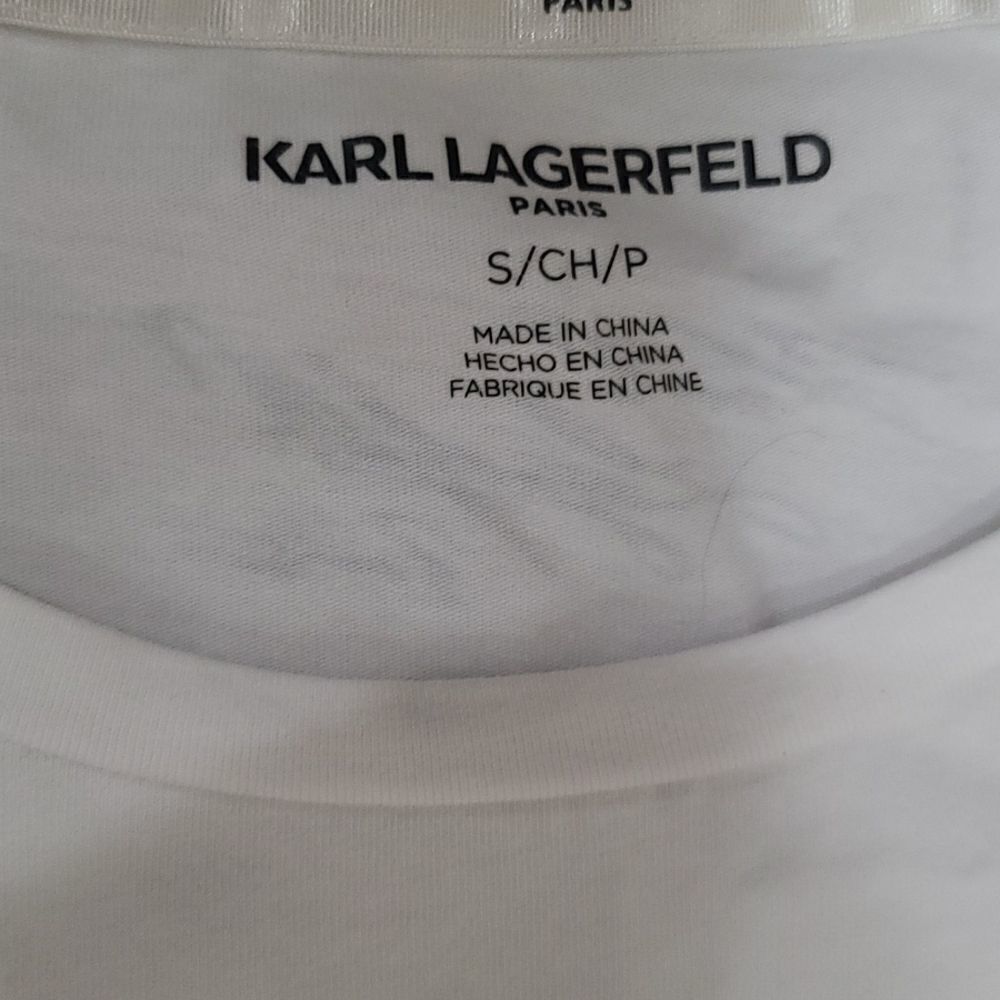 Karl Lagerfeld graphic tee size small. - Picture 6 of 8